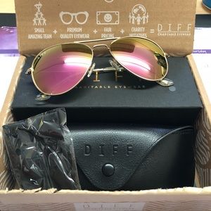 DIFF Eyewear Cruz Sunglasses